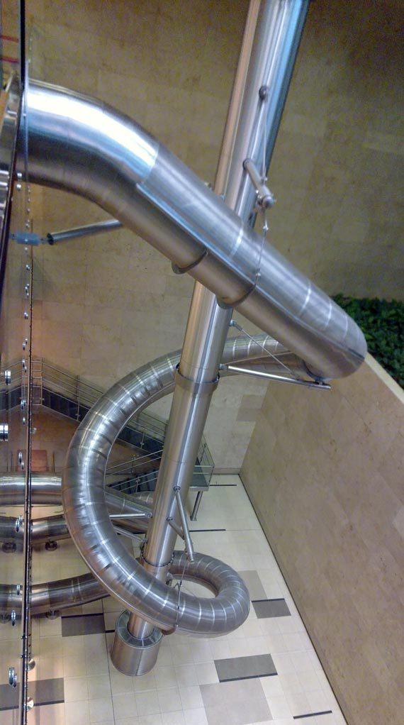 Slide in Changi Airport, Singapore Slide in Changi Airport, Singapore.
